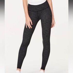 Lululemon Athletica wunder under knit leggings